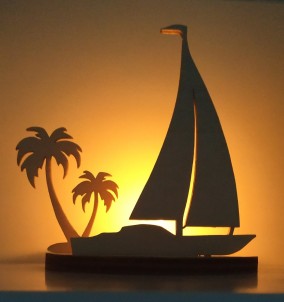 Einzigartiger hölzerner Kerzenhalter Segelboot  Sonnenuntergäng Kerze