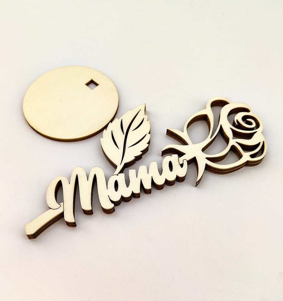 Personalisierte Holzrose mit Aufschrift "Mama" - Geschenk zum Muttertag