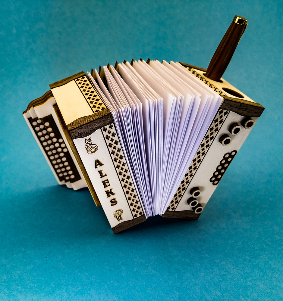 Accordion-shaped Office Pen Holder